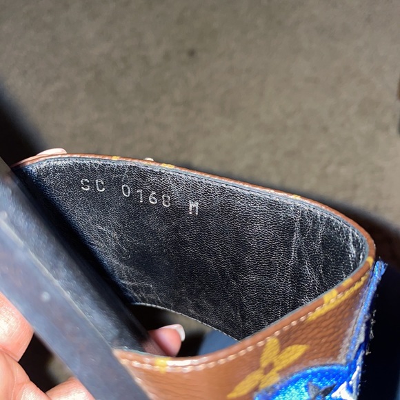 LOUIS VUITTON heart slides - Picture 6 of 6